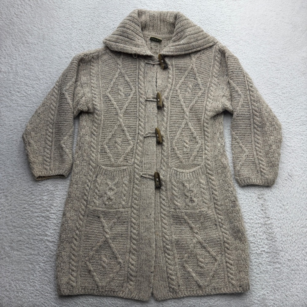 Carraig Donn Womens Wool Aran Cable Knit Toggle Cardigan Sweater Made in Ireland
